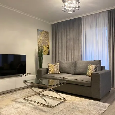 Ultra Kamienica Nova *