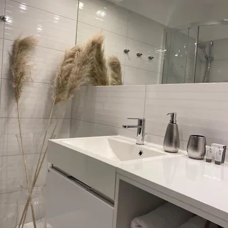 Ultra Kamienica Nova Estetino