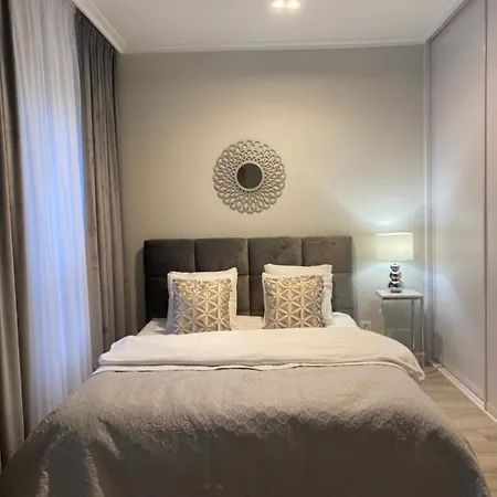Ultra Kamienica Nova Apartment