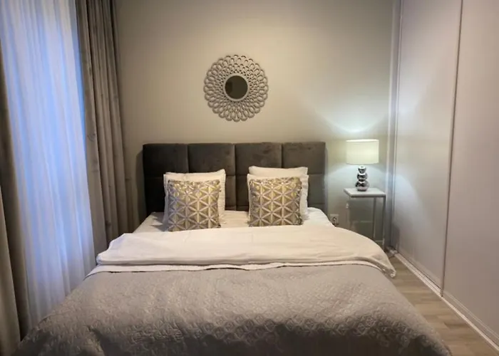 Ultra Kamienica Nova *